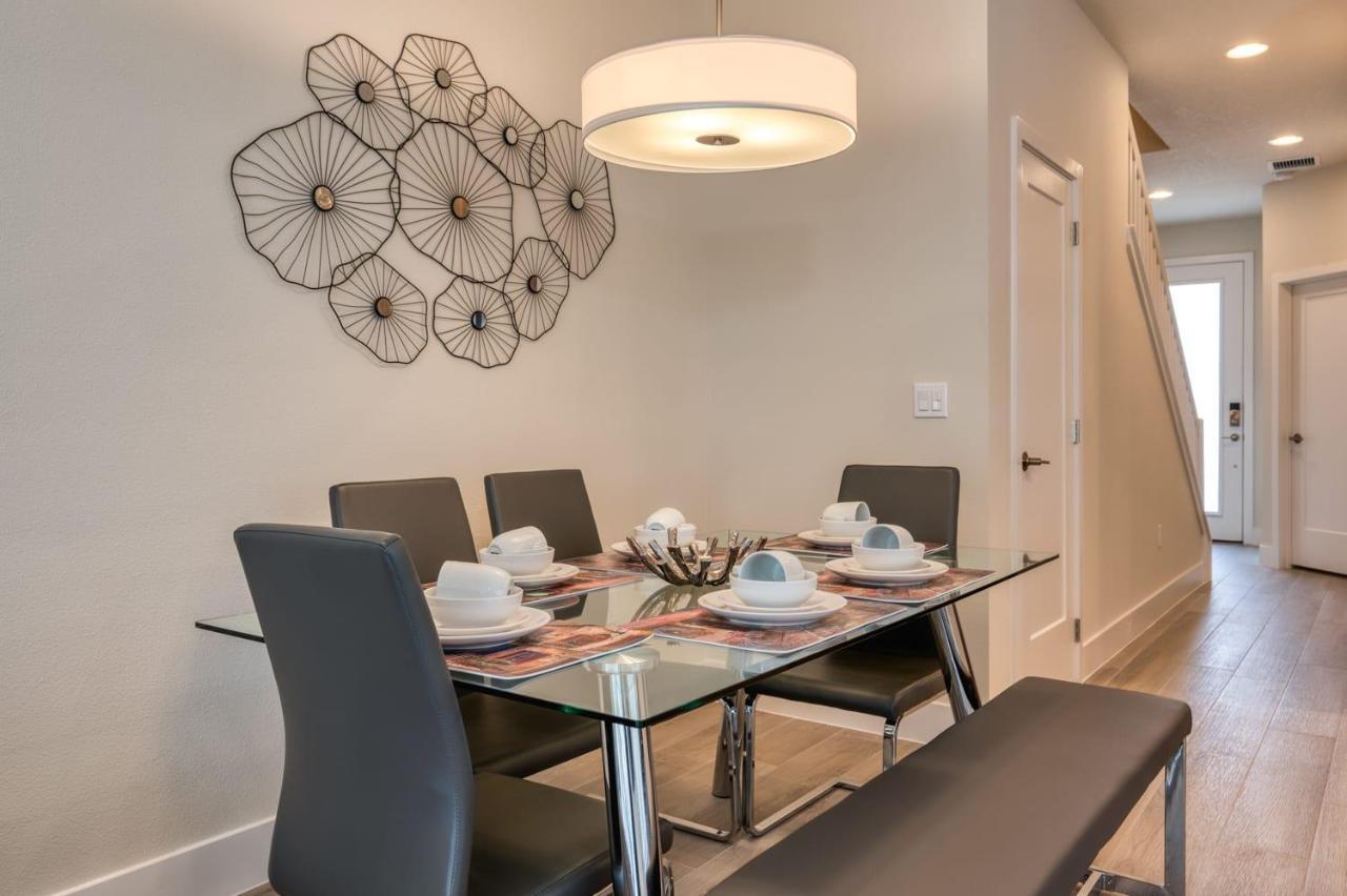 Pleasant Townhome With Private Pool Near Disney Four Corners Zewnętrze zdjęcie