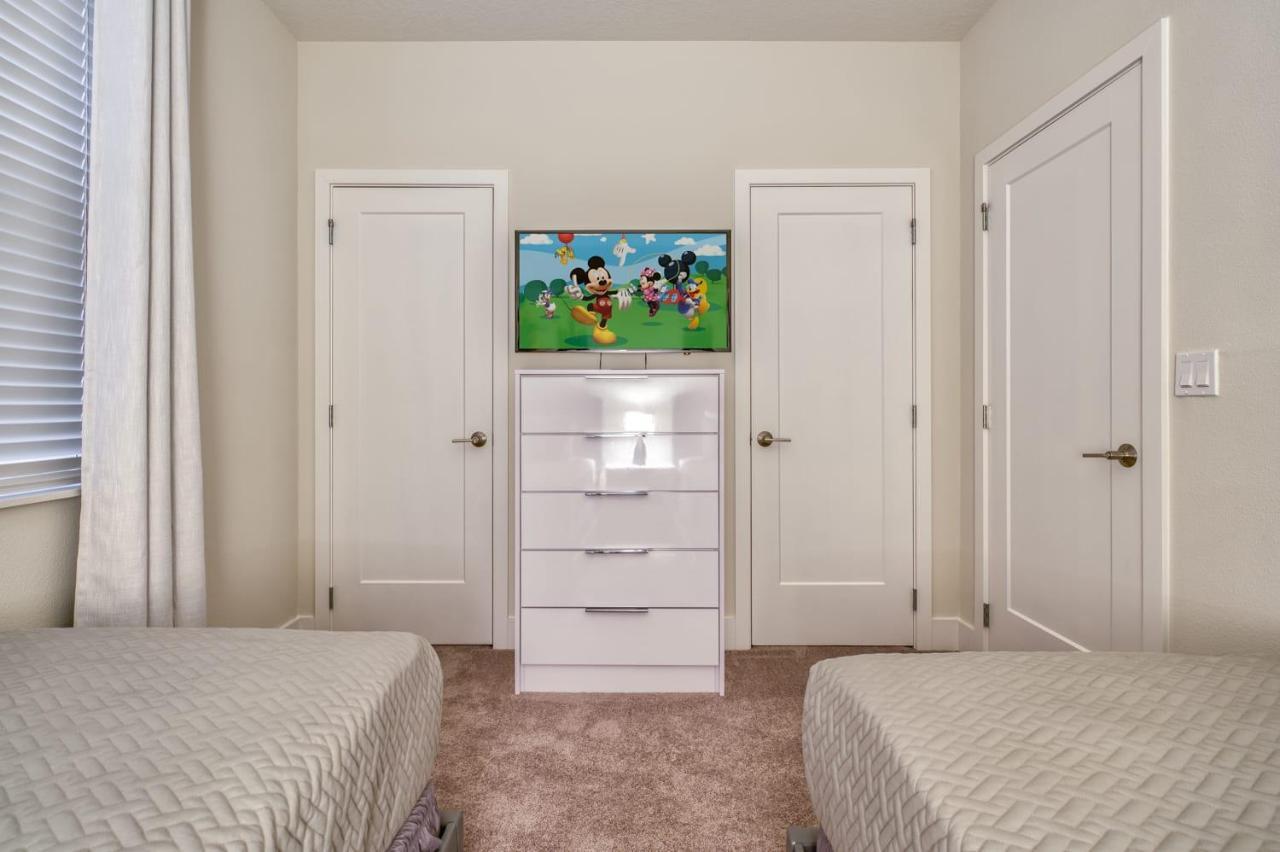 Pleasant Townhome With Private Pool Near Disney Four Corners Zewnętrze zdjęcie